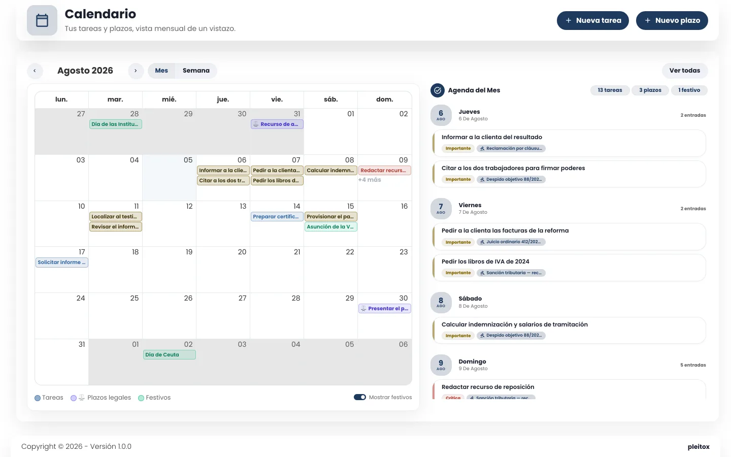 Calendario mensual de pleitox con los plazos y tareas del despacho y los festivos marcados